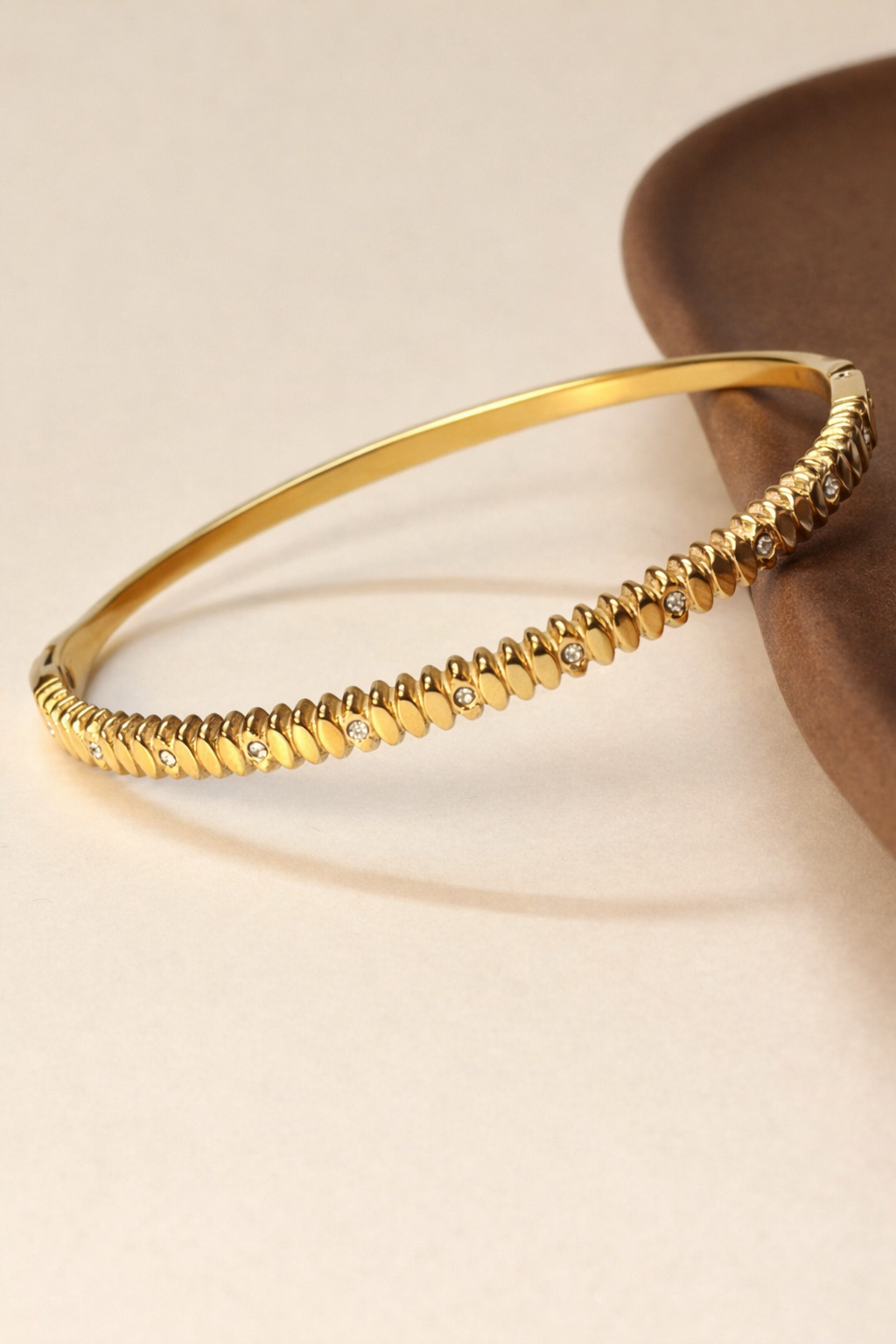 Golden Crest Demigold Bracelet