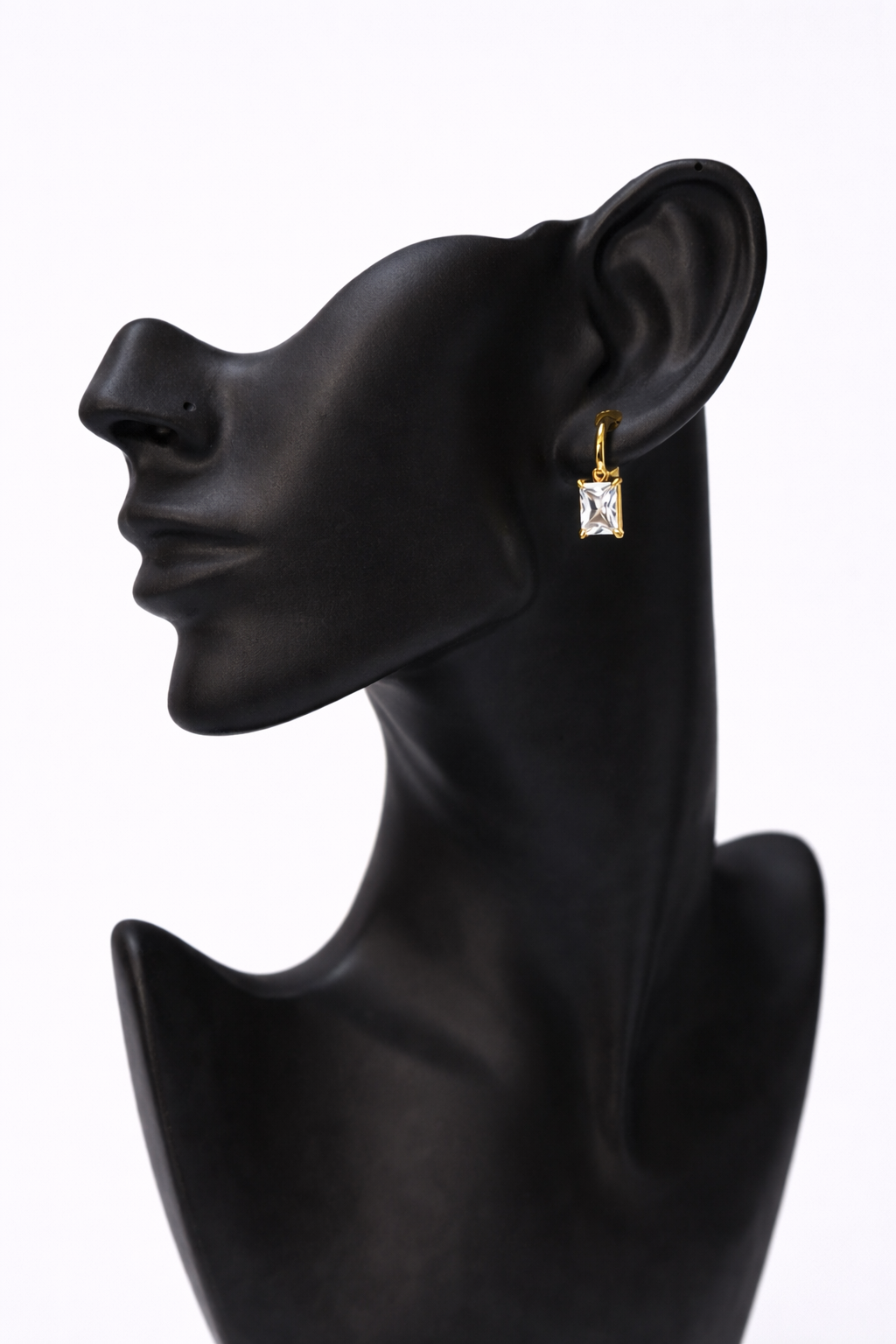 Elegant Diva Hoop Earrings