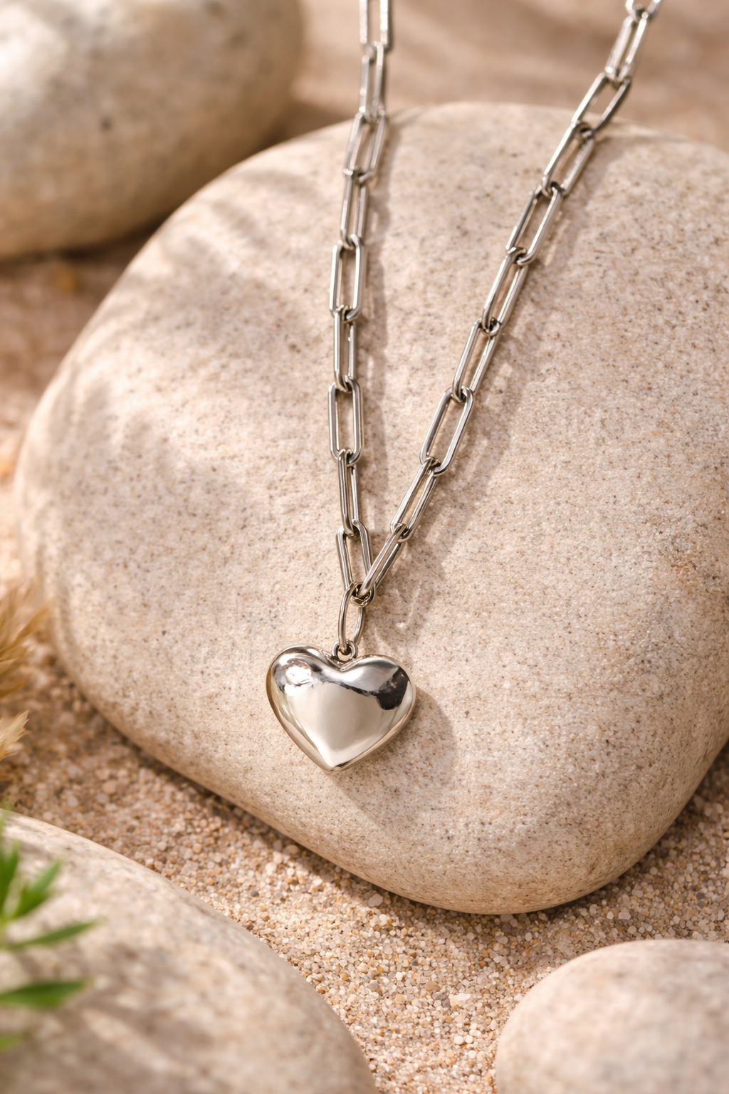 IT Girl Heart Chain in Silver