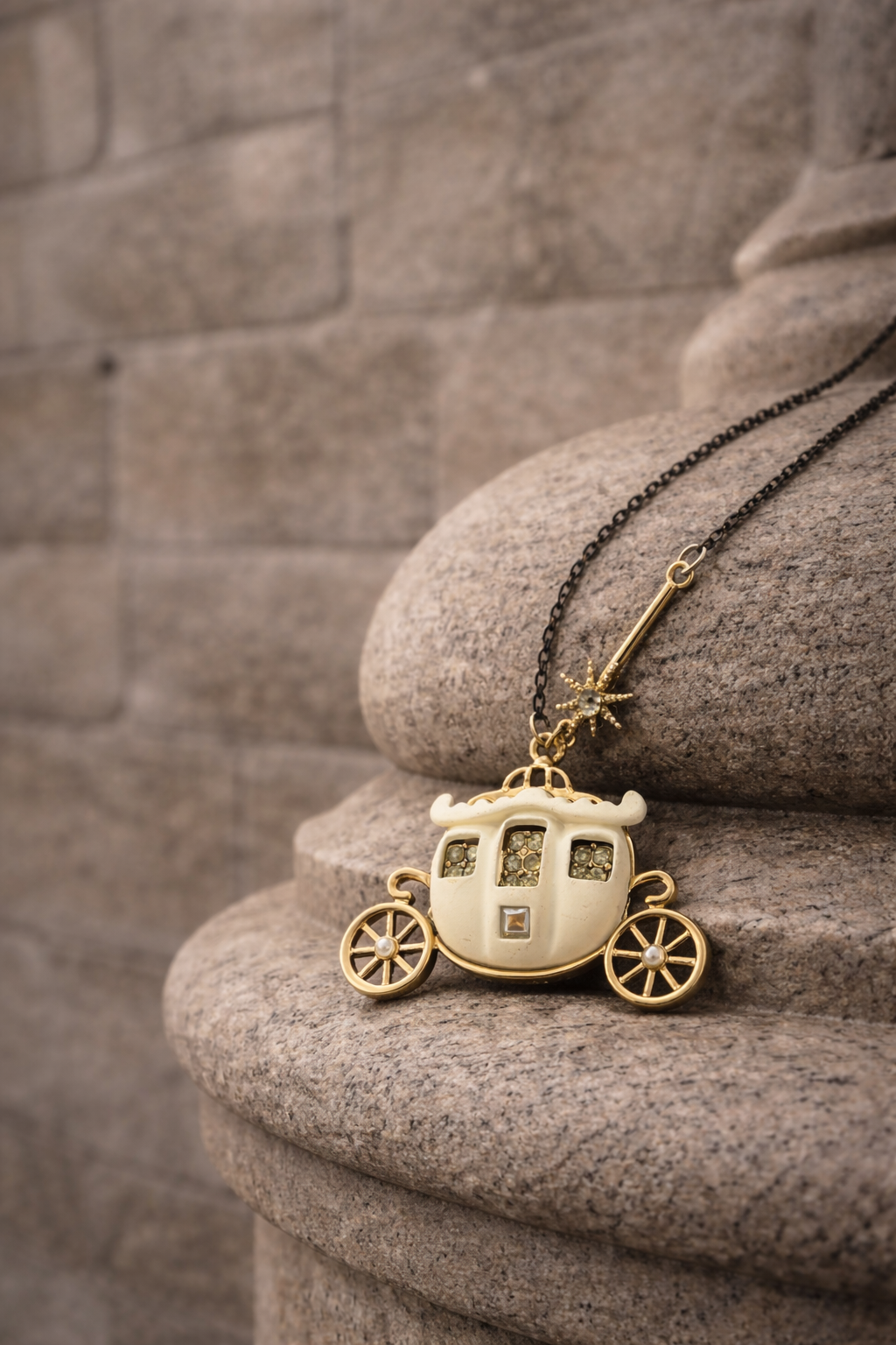 Cinderella Core Carriage Necklace