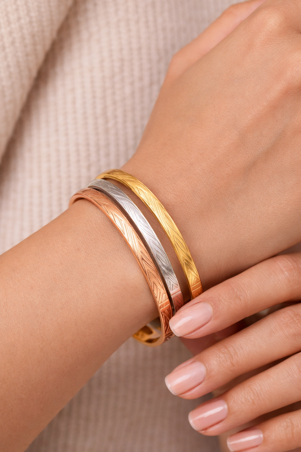 TriTone Graphic Bracelet Stack